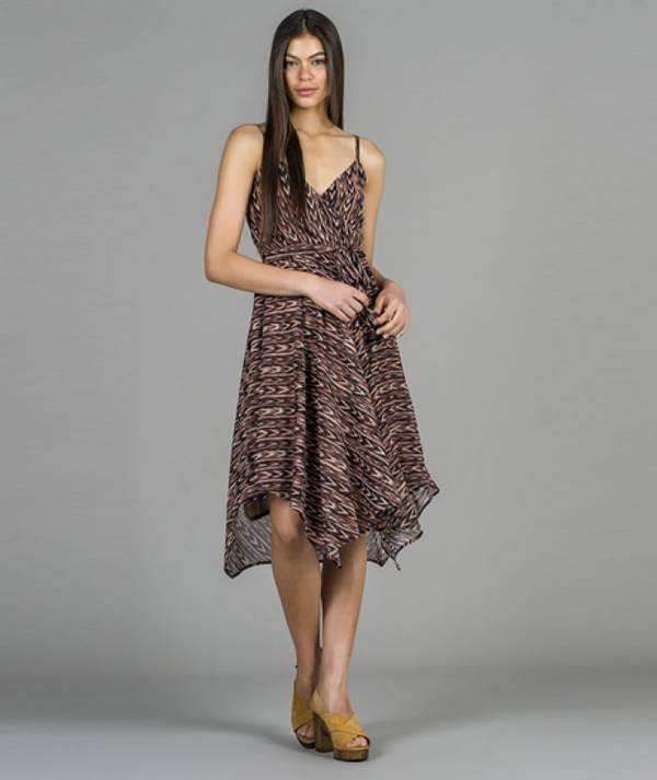 Asymmetric dress
