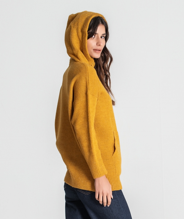 Sweater with hood