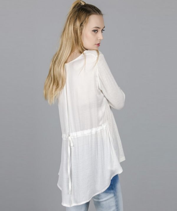 Blusa assimétrica