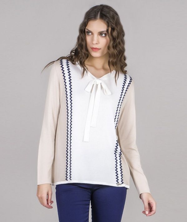 Bow collar sweater