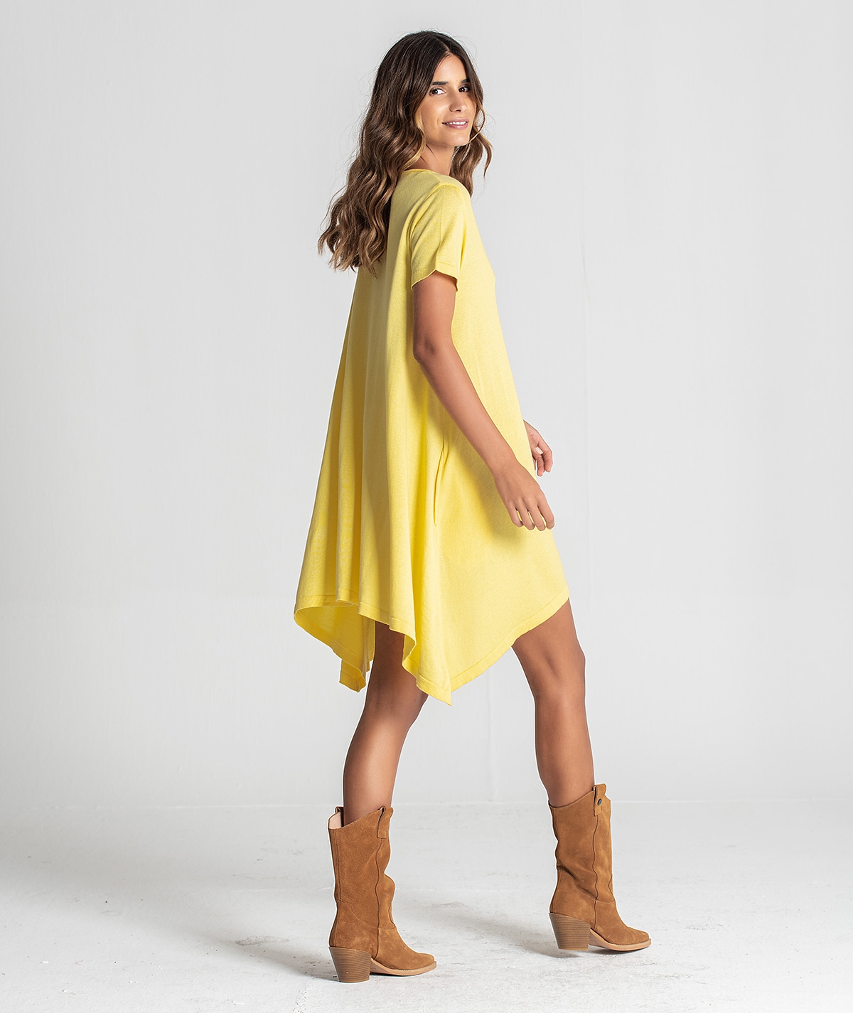Vestido discount basico amarelo