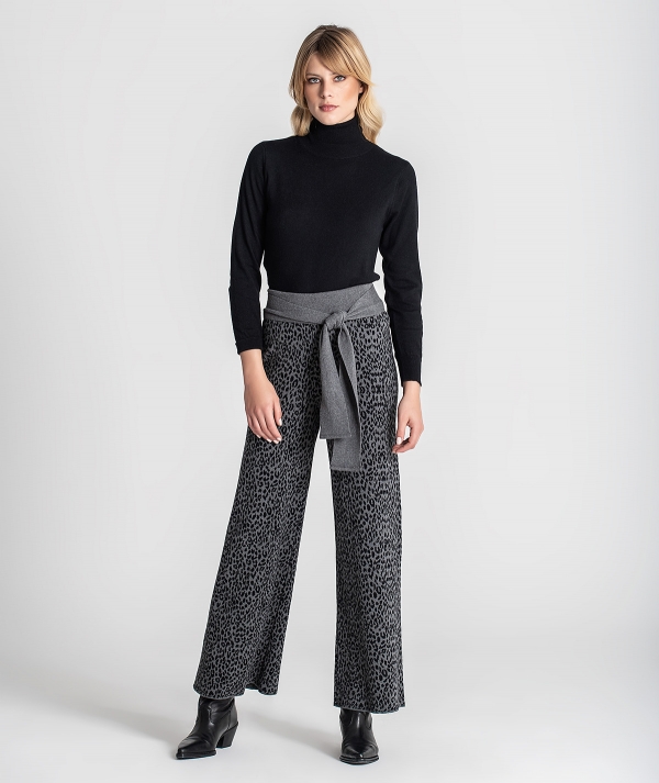 Trousers animal...