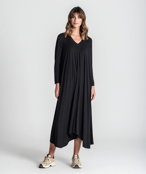 Long V-neck dress