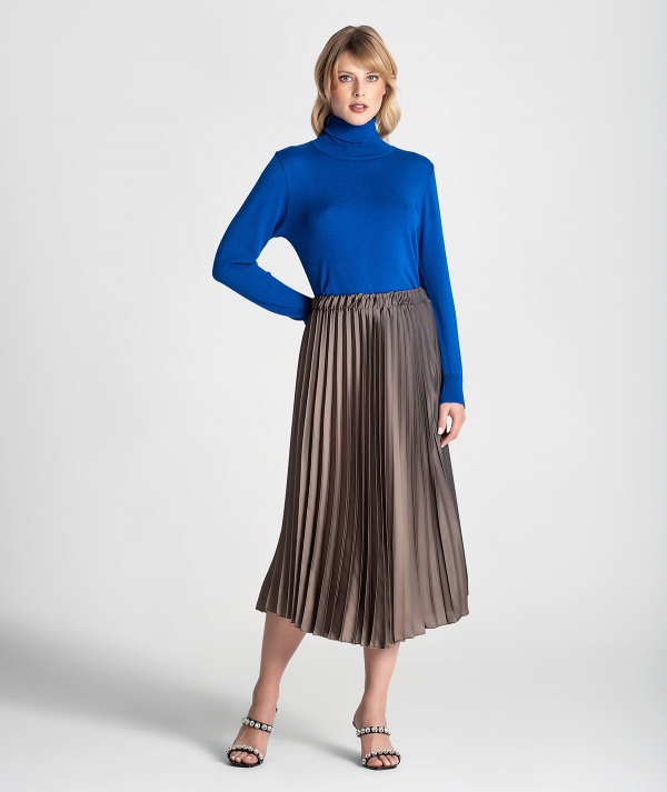 Pleated skirt