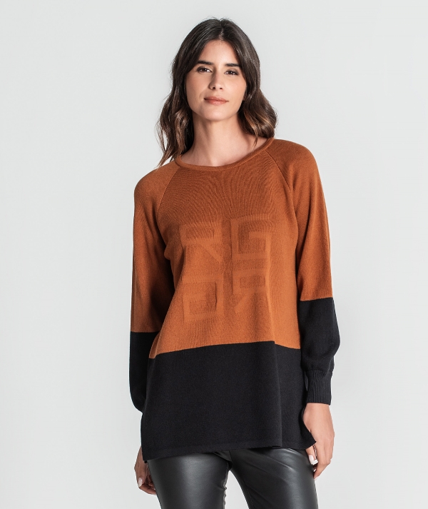 Bicolor sweater...