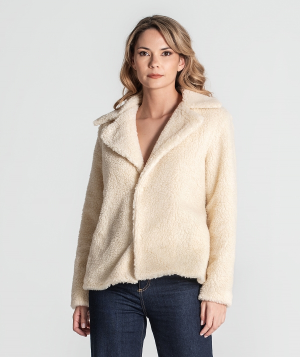 Short teddy jacket