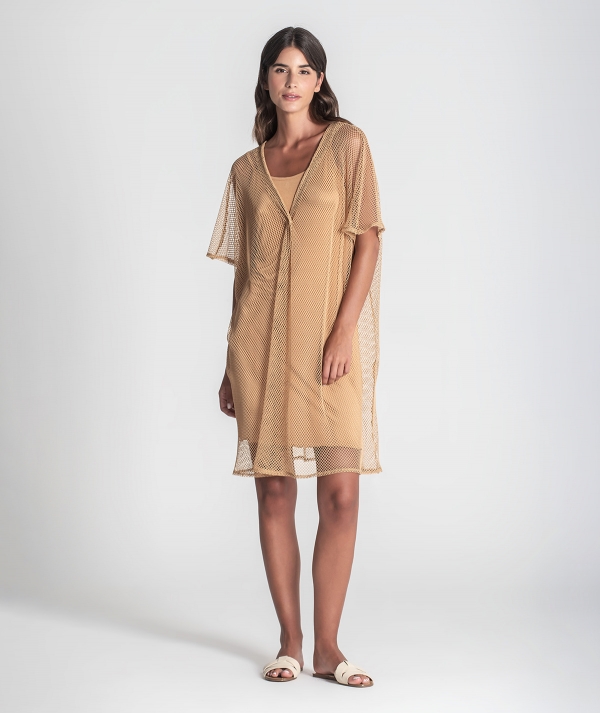 Vestido curto...