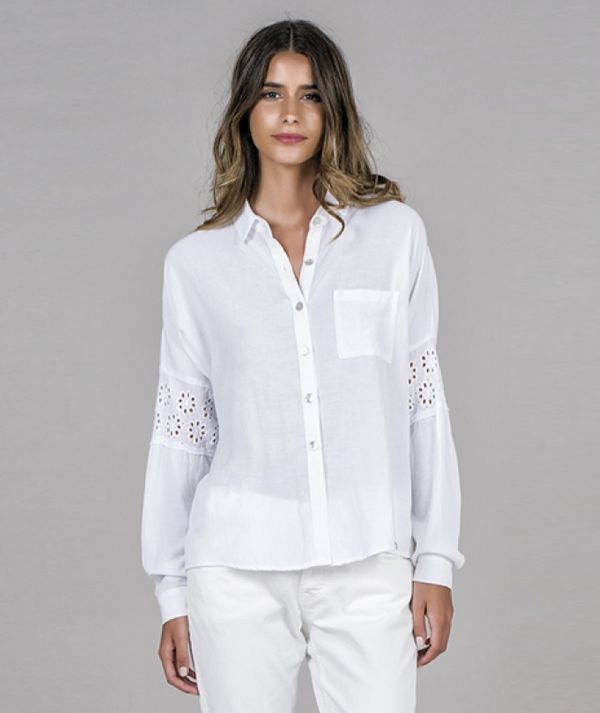 Shirt with lace...