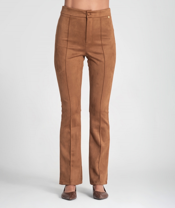 Bell-bottom pants