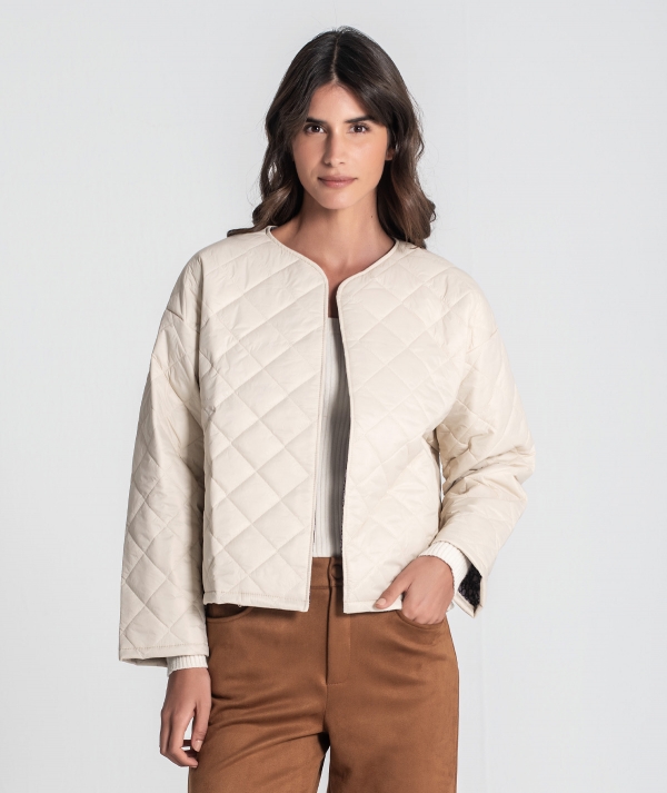 Short quilted coat