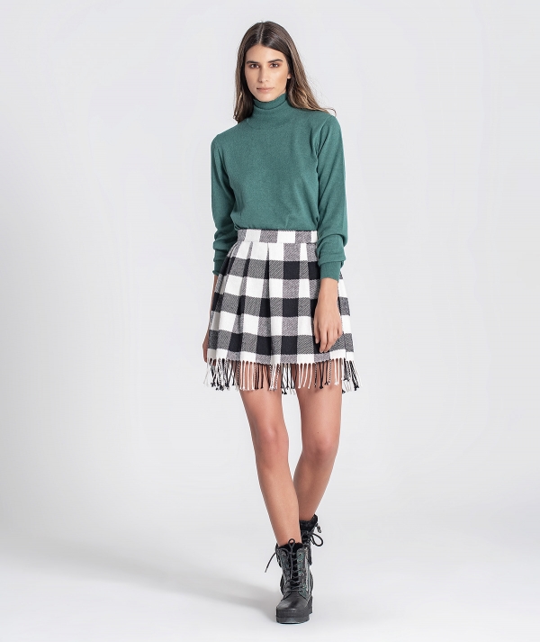 Plaid skirt with...